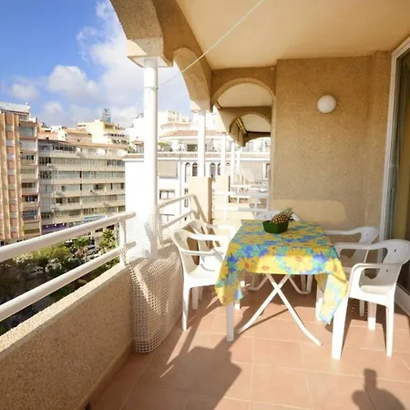 公寓 With 2 Bedrooms In With Shared Pool Furnished Balcony And Wifi 290 M From The Beach 卡尔佩