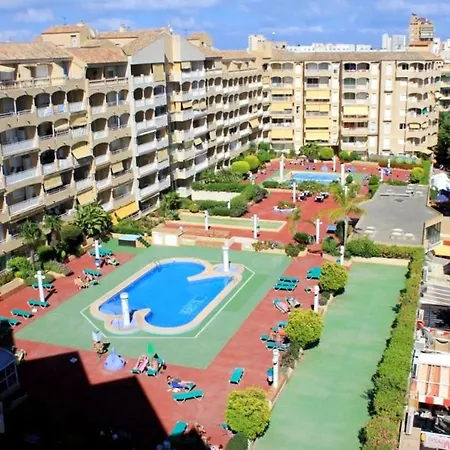 公寓 With 2 Bedrooms In With Shared Pool Furnished Balcony And Wifi 290 M From The Beach